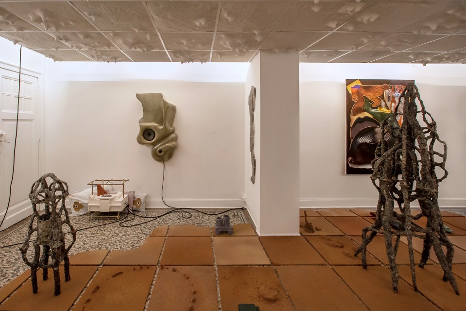 sculpture installation gallery